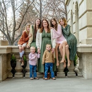 Meet your Posher, Leia